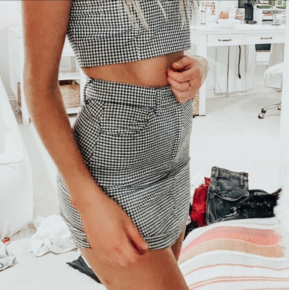Brandy Melville Dresses & Skirts - Brandy Melville Checkered Skirt